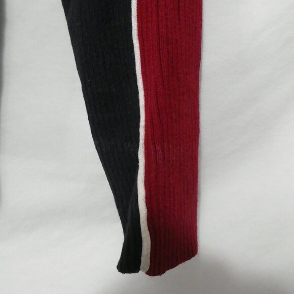 NOMI | medium | Ribbed Burgundy and Black Partial Zip-Up Sweater - Picture 7 of 15